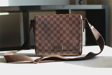 Pearl Street Bags - Louis Vuittons  - 10413