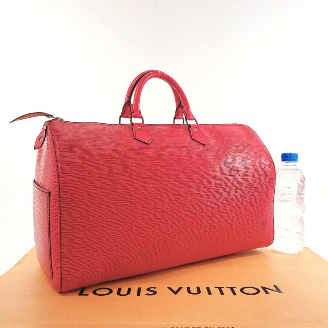 Louis Vuitton Speedy 40  Leather Handbag