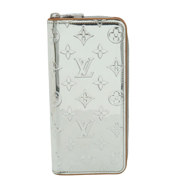 Louis Vuitton Zippy Wallet  Canvas Wallet