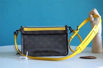Pearl Street Bags - Louis Vuittons  - 10375