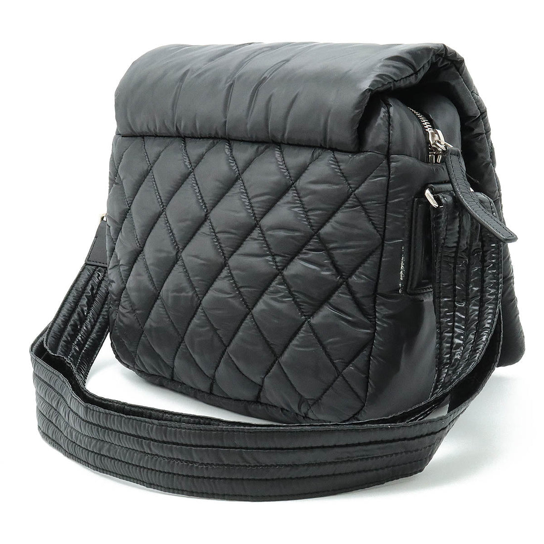 Chanel  Chanel Coconut Mattress Small Messenger Shoulder Bag Sloping Nylon Black Black Silver Gold A48616