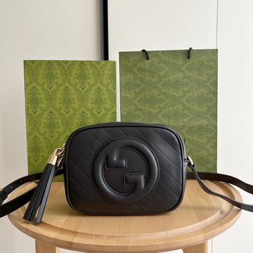 Pearl Street Bags