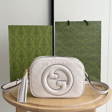 Pearl Street Bags