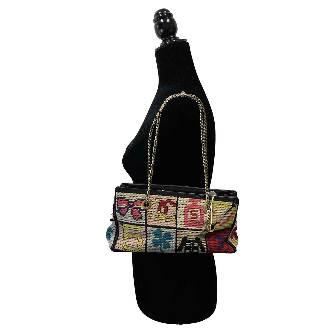 Top Quality Chanel - Multicolor Knit Needlepoint Patchwork CC Shoulder Bag