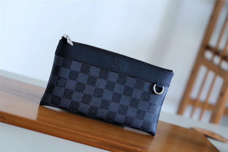 Pearl Street Bags - Louis Vuittons  - 11023