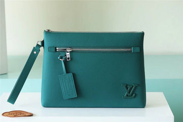 Pearl Street Bags - Louis Vuittons  - 10574