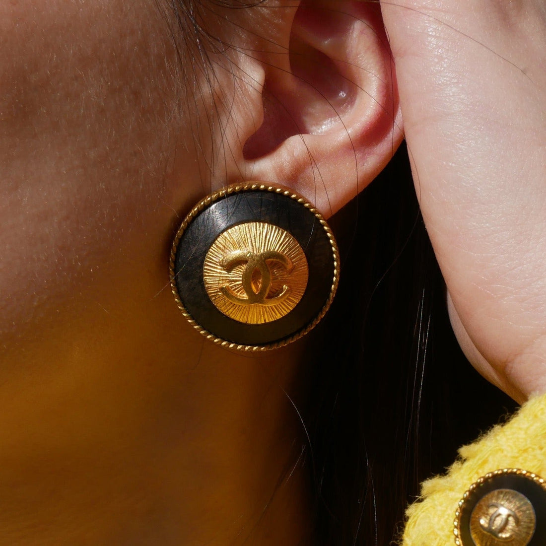 Chanel Black & Gold Rope Edge Earrings Clip-On