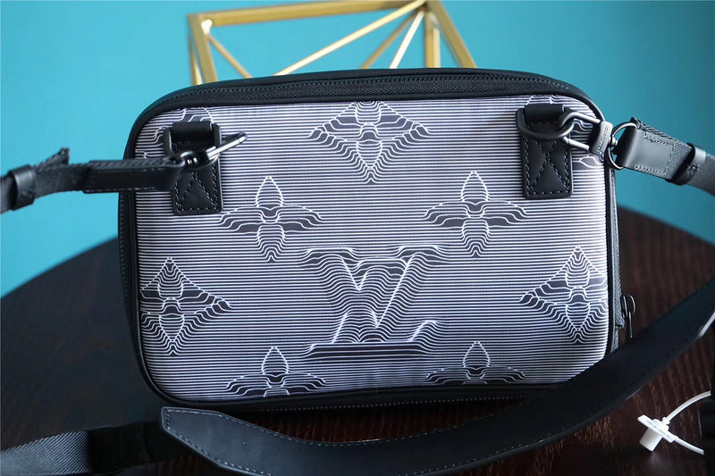 Pearl Street Bags - Louis Vuittons  - 10451