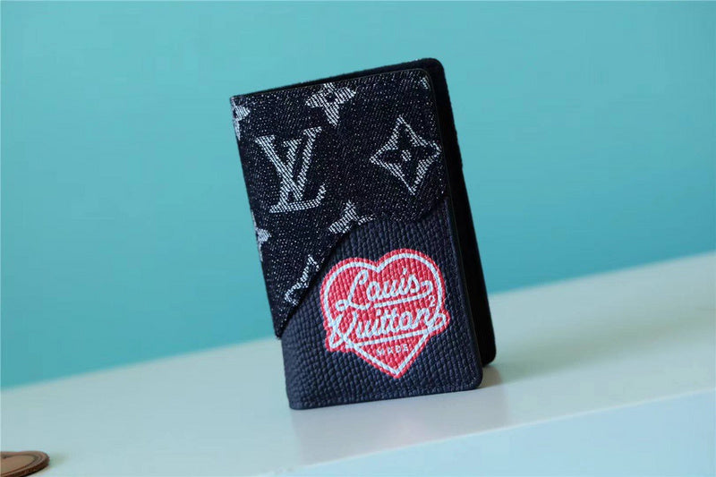Pearl Street Bags - Louis Vuittons  - 10775