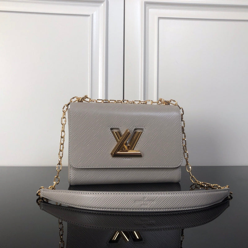 Pearl Street Bags- Louis Vuittons  - 15882