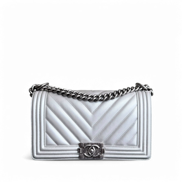 Chanel Boy Medium - Togo/epsom/caviar/clemence/callfskin/cowhide/lambskin 25CM Chevron Metallic Silver Ruthenium Silver Hardware Series 22