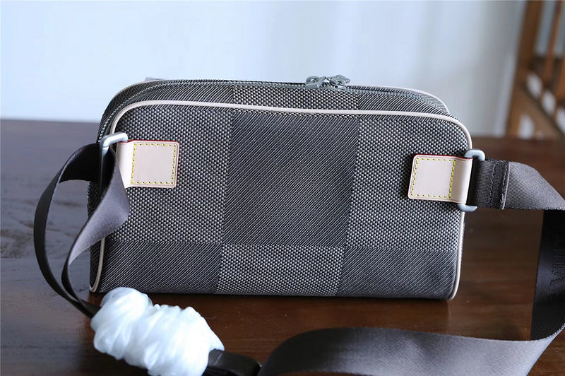 Pearl Street Bags - Louis Vuittons  - 10374