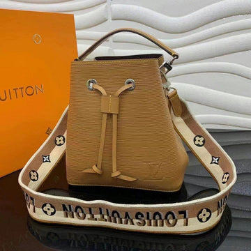 Pearl Street Bags - LV Bags -  2490