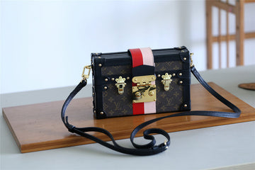 Pearl Street Bags Lu-Vi bags - 8235
