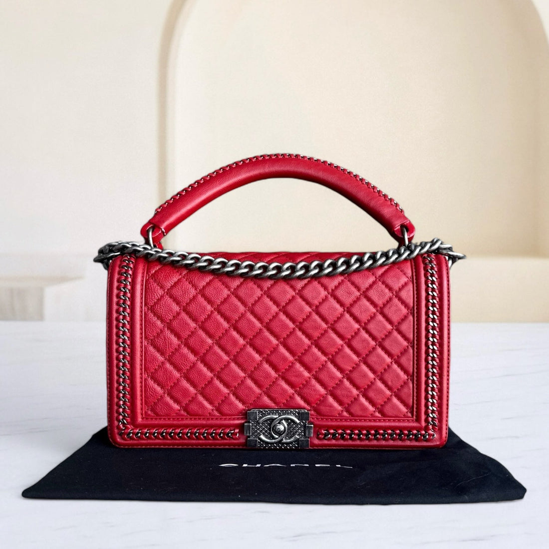 Chanel CalBNkin Boy Handle New Medium 28CM Quilted Leboy Palladium Silver Hardware Series 23