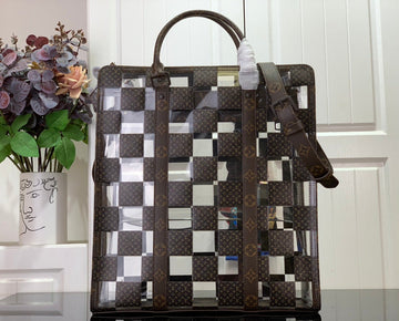 Pearl Street Bags- Louis Vuittons  - 15924