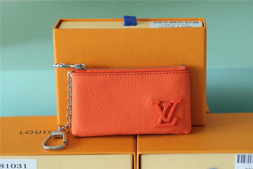 Pearl Street Bags - Louis Vuittons  - 10709