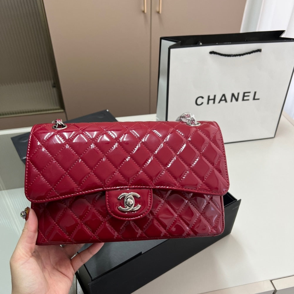 CC MEDIUM CLASSIC DOUBLE FLAP BAG 1:1 LEATHER RED 26CM