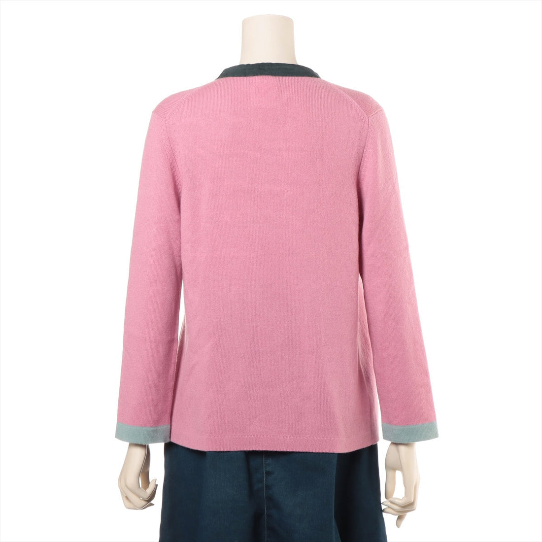 Chanel Coconut Button Cashmere Cardigan 34 Pink P43350K04410