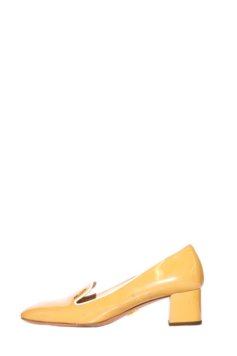 Prada Beige  Leather Loafers SZ 38