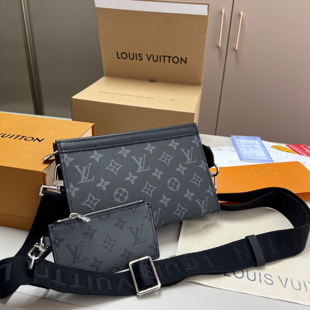LV GASTON WEARABLE WALLET MONOGRAM ECLIPSE BLACK 21CM M81124