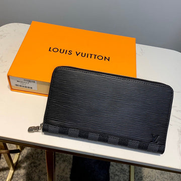 Pearl Street Bags - Louis Vuittons  - 11057