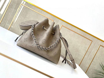 Pearl Street Bags - LV Bags -  2581