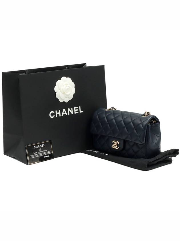 Dark Navy Lambskin CC Logo Champagne Gold Chain Classic New Mini Flap Shoulder Bag 29th A69900 Chanel