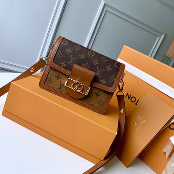 Pearl Street Bags - LV Bags -  2600