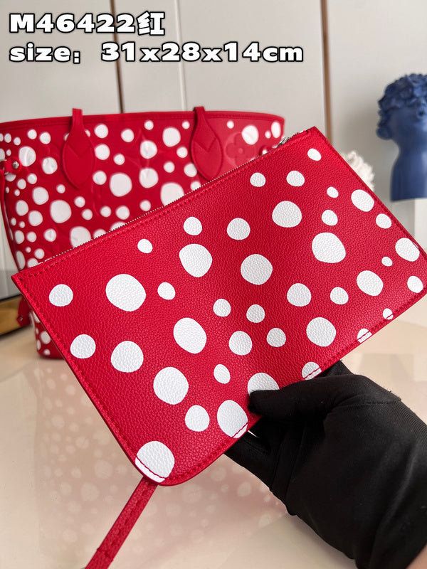 Pearl Street Bags- Louis Vuittons  - 15915