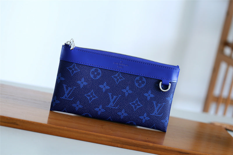 Pearl Street Bags - Louis Vuittons  - 11025