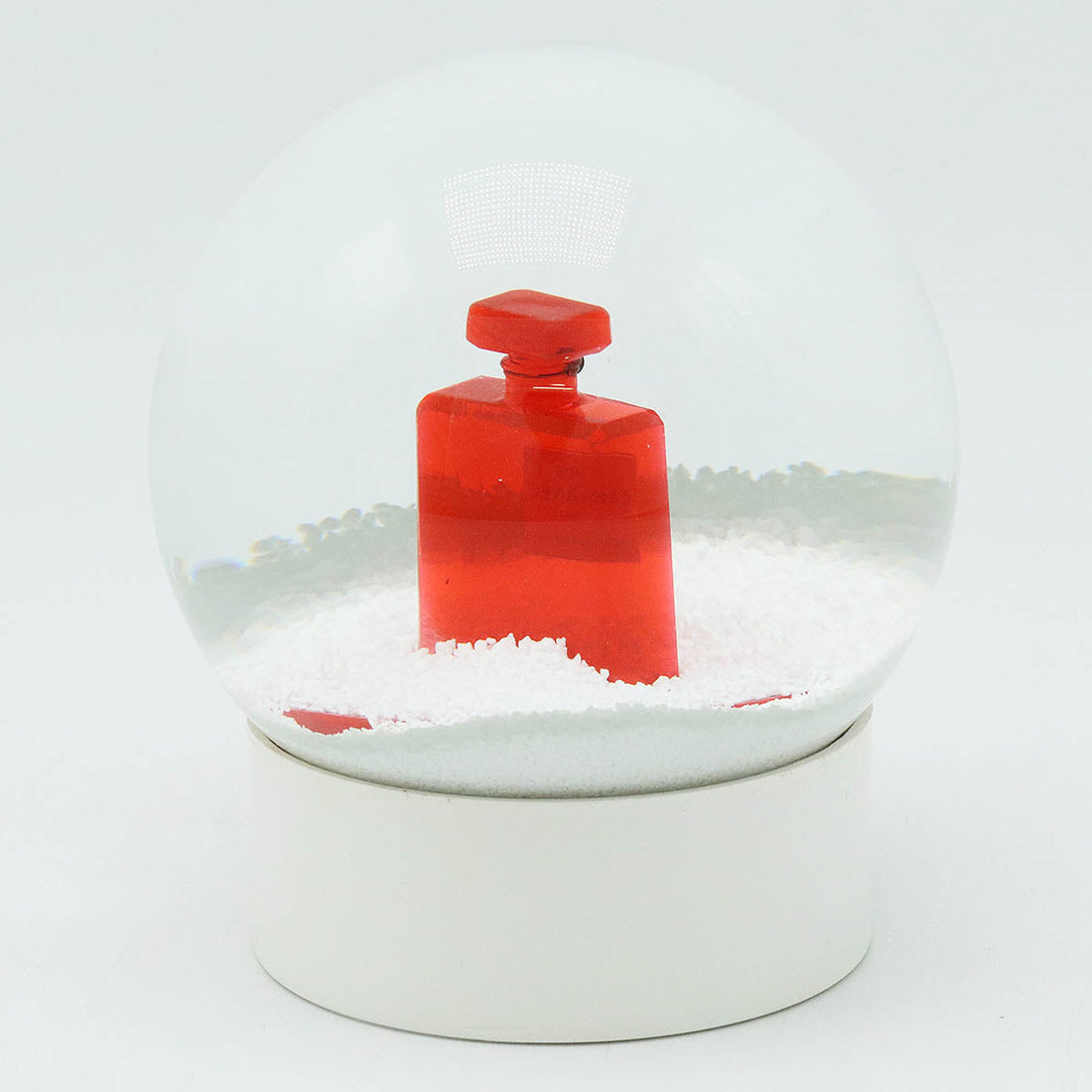 Chanel  Chanel Snowdome Obje Novelty Non-Selling No.5 Perfume Bottle White White Red Red
