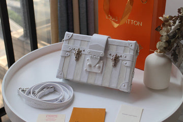Pearl Street Bags - LV Bags -  1792