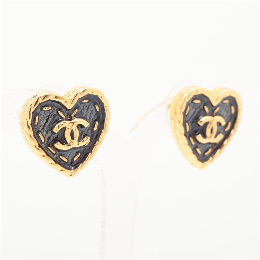 Chanel Coco Heart I24P Ear Rings for both ears