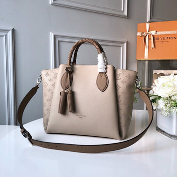 Pearl Street Bags - LV Bags -  2610