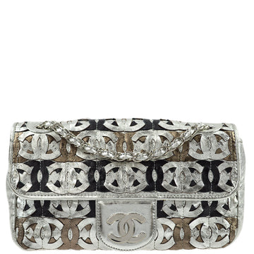 Chanel 2006-2008 Silver leather Shoulder Bag