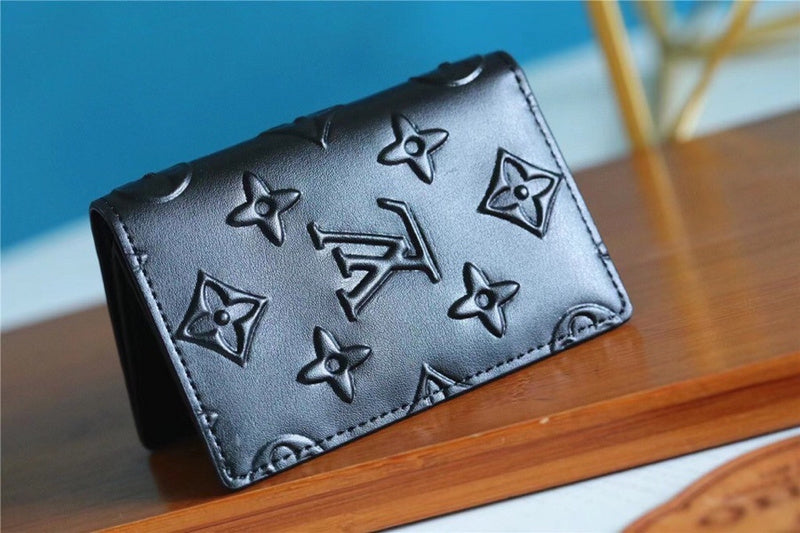 Pearl Street Bags - Louis Vuittons  - 10789