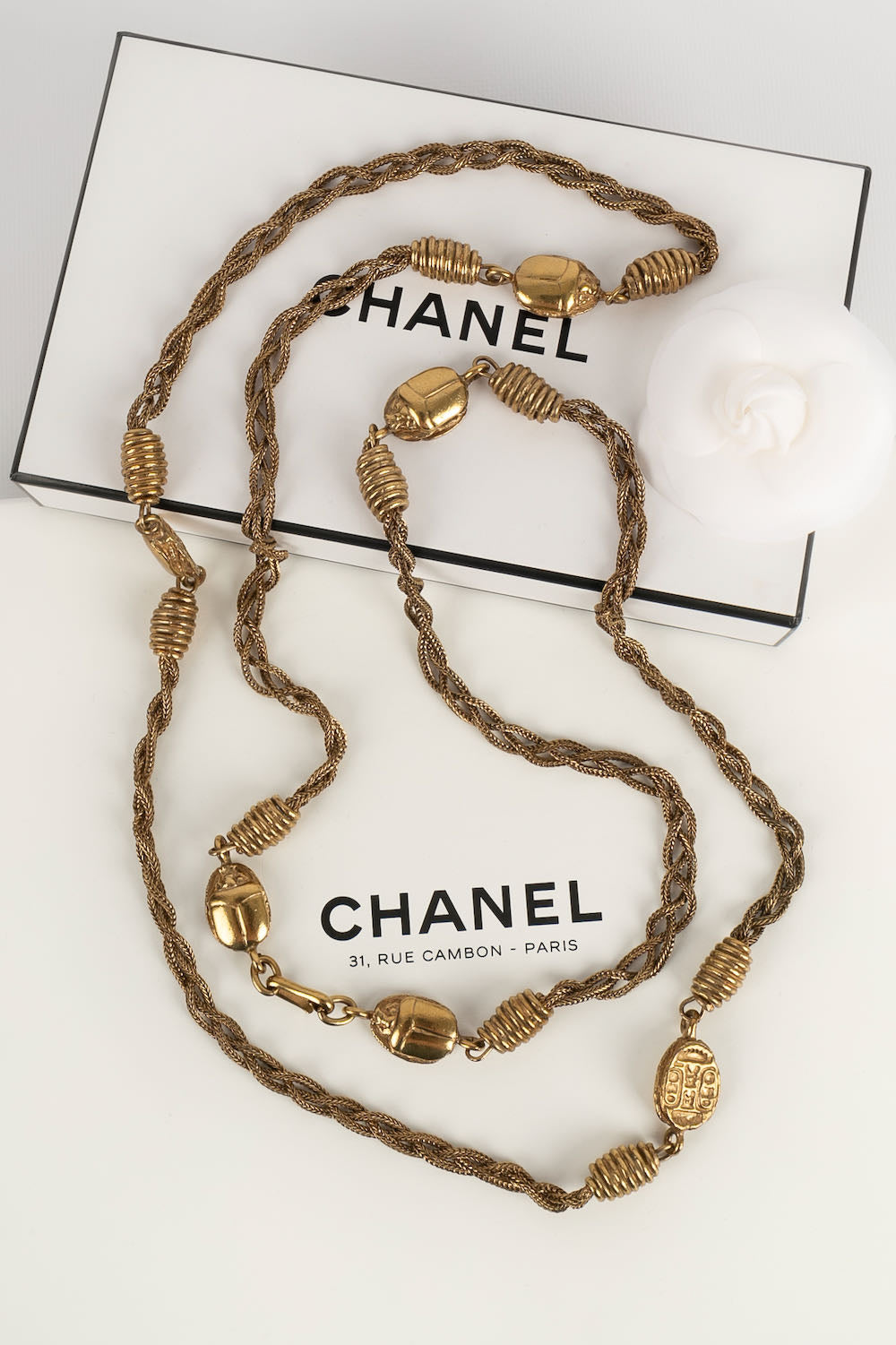 Collier "Scarab?©es" Chanel