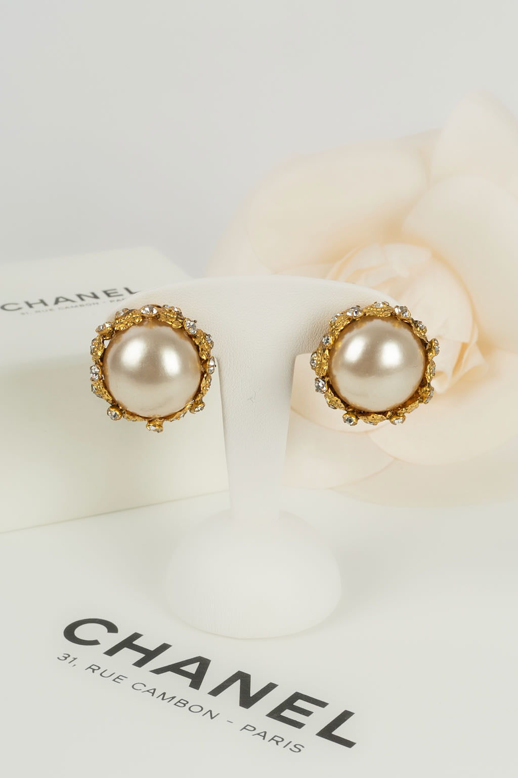 Boucles d'oreilles Top Quality Chanel ?©poque Coco