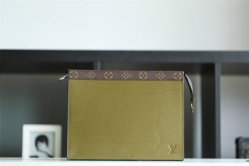 Pearl Street Bags - Louis Vuittons  - 11114