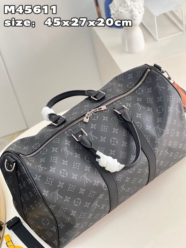 Pearl Street Bags- Louis Vuittons  - 15899