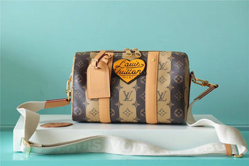 Pearl Street Bags - Louis Vuittons  - 11229