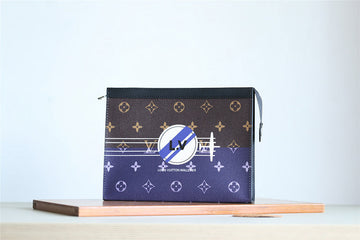 Pearl Street Bags - Louis Vuittons  - 10936