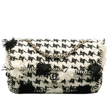 Top Quality Chanel Matrases Chain Twin Chain houlder Bag White Black Canvas  Chanel