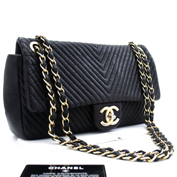 Chanel Chevron V-Stitch Leather Chain Shoulder Bag Single New Mat