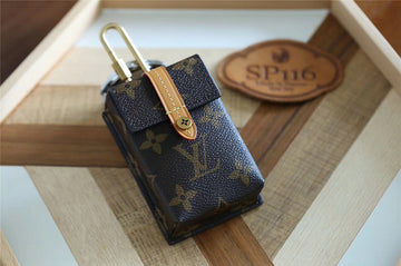 Pearl Street Bags - Louis Vuittons  - 11094