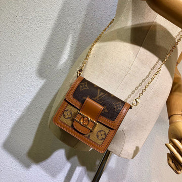 Pearl Street Bags - LV Bags -  1881