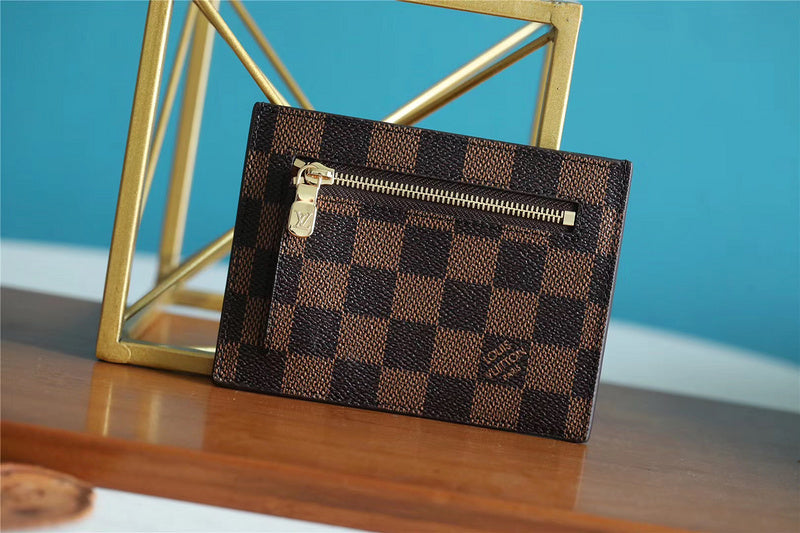 Pearl Street Bags - Louis Vuittons  - 10843