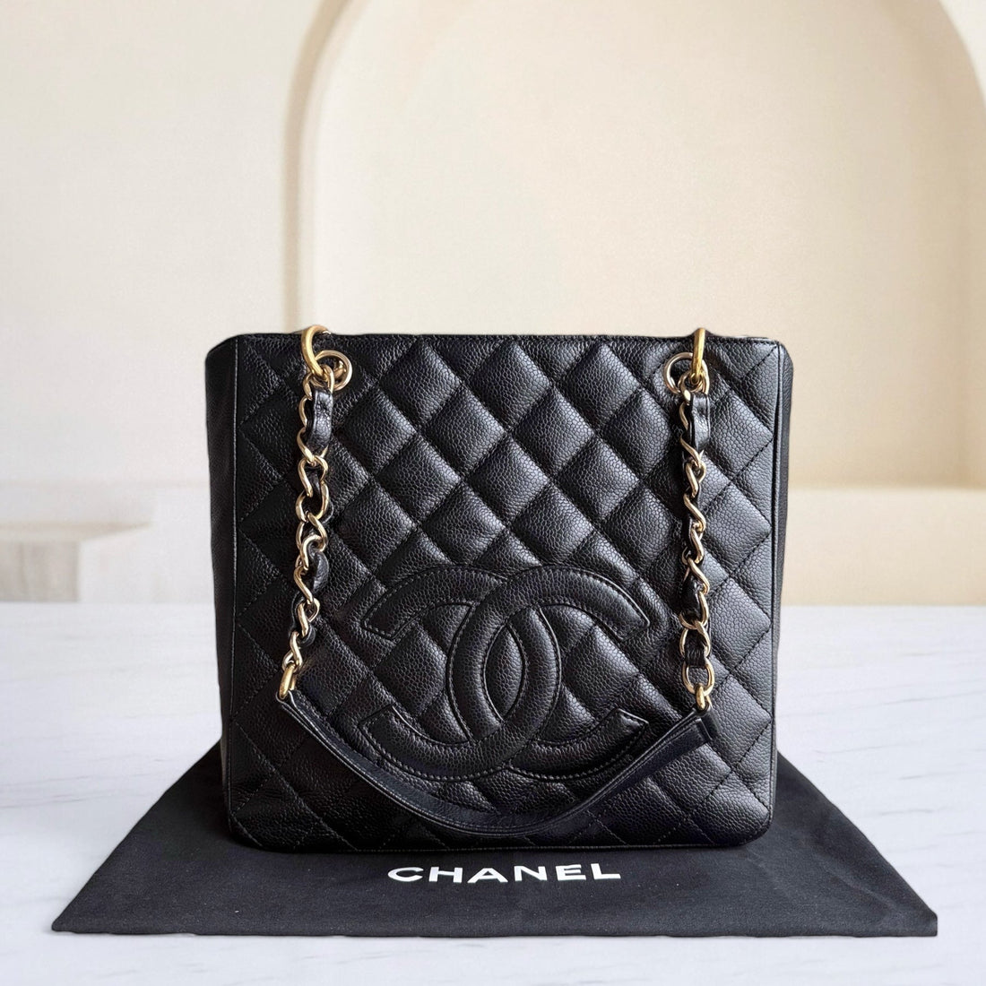Chanel PST Petite Shopping Tote - Togo/epsom/caviar/clemence/callfskin/cowhide/lambskin Quilted Grained CalBNkin Black Gold Hardware Series 11