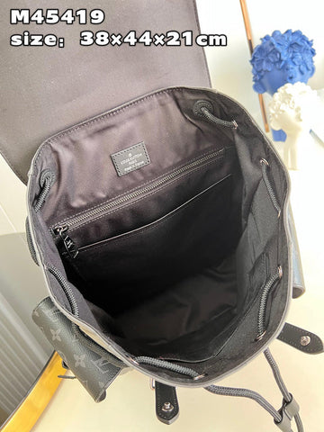 Pearl Street Bags- Louis Vuittons  - 15898